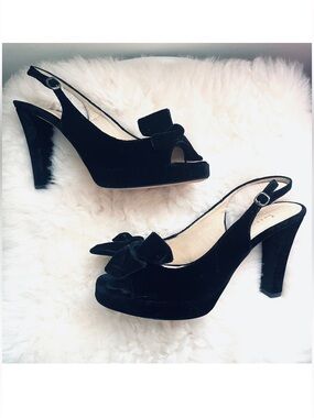 BETTYE MULLER ANTHROPOLOGIE VTG Black Velvet Bow Bombshell Slingback Pumps 9.5